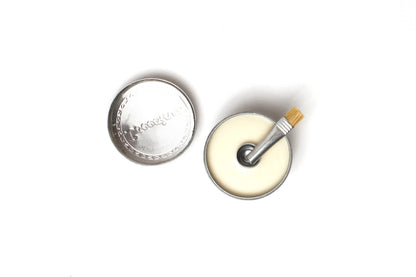 Coccoina Glue in Aluminum Can